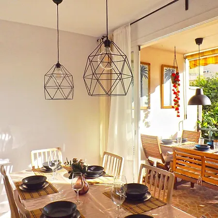 Casa Familiar Ideal 10 Con Jardin, Terraza, Bbq Y Playa Benalmádena